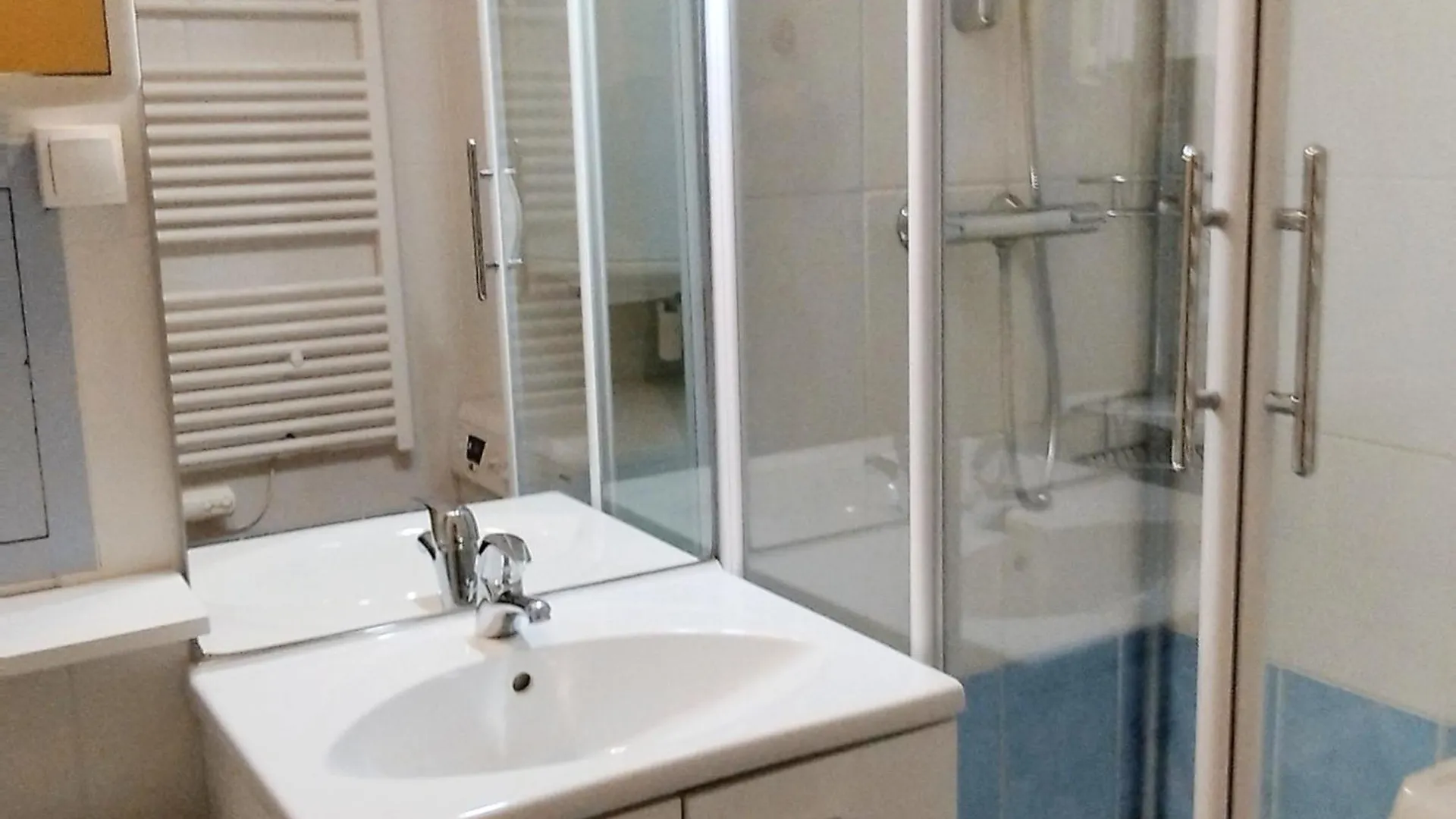 Les Adrets Appartement Cosy Avec Balcon, A Proximite Du Centre Aquatique Et Des Randonnees - Fr-1-771-38 דירה Les Adrets